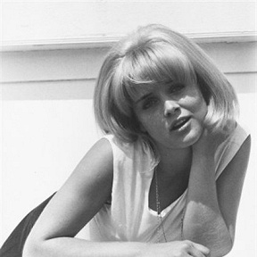 Sue Lyon