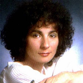 Marie-Paule Belle