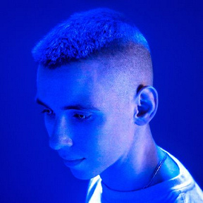 Sinjin Hawke
