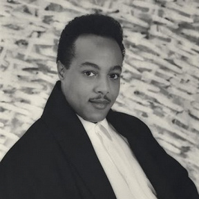 Peabo Bryson