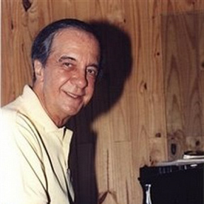 Mario Castro-Neves