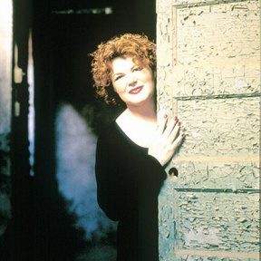 Maura O'connell