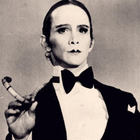 Joel Grey